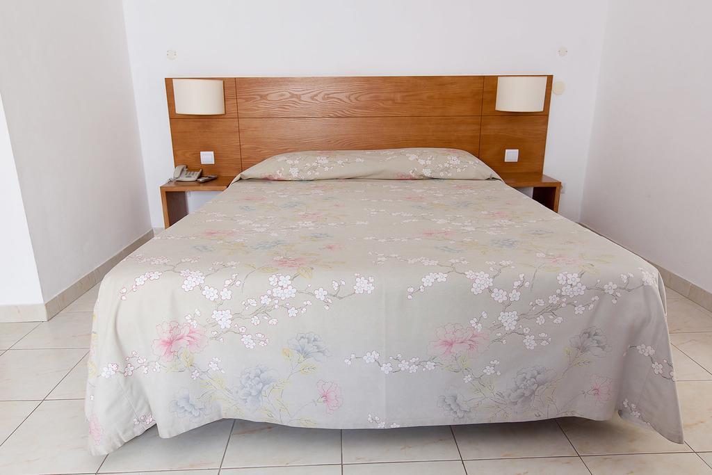 Hotel Solmar Calheta  Habitación foto